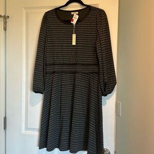 Max Studio Size L New with tags